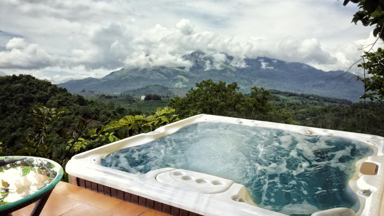 The Windflower Resort & Spa, Vythiri Wayanad Ngoại thất bức ảnh